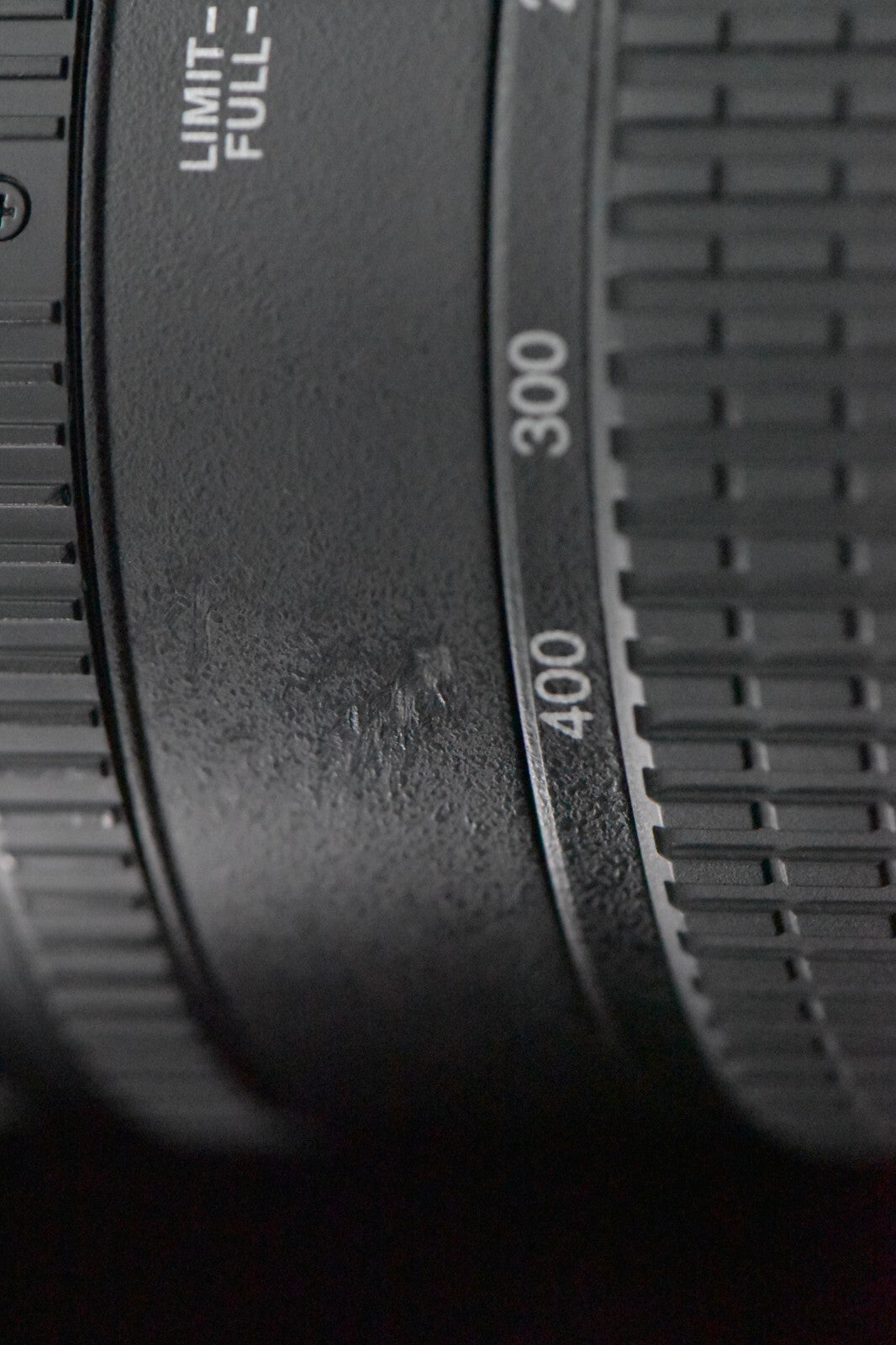 Nikon AF VR NIKKOR 80-400mm F/4.5-5.6 D ED Zoom F mount Telephoto Lens 6827