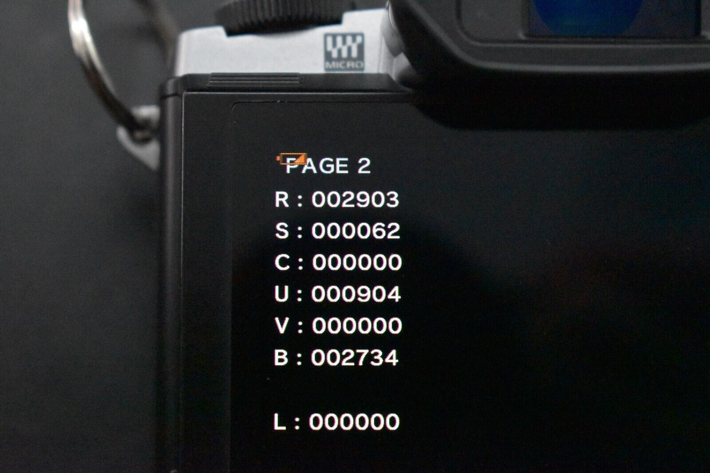 [1 Yr Warranty] Olympus OMD E-M5 Mirrorless Digital Camera with Lens Silver 5830