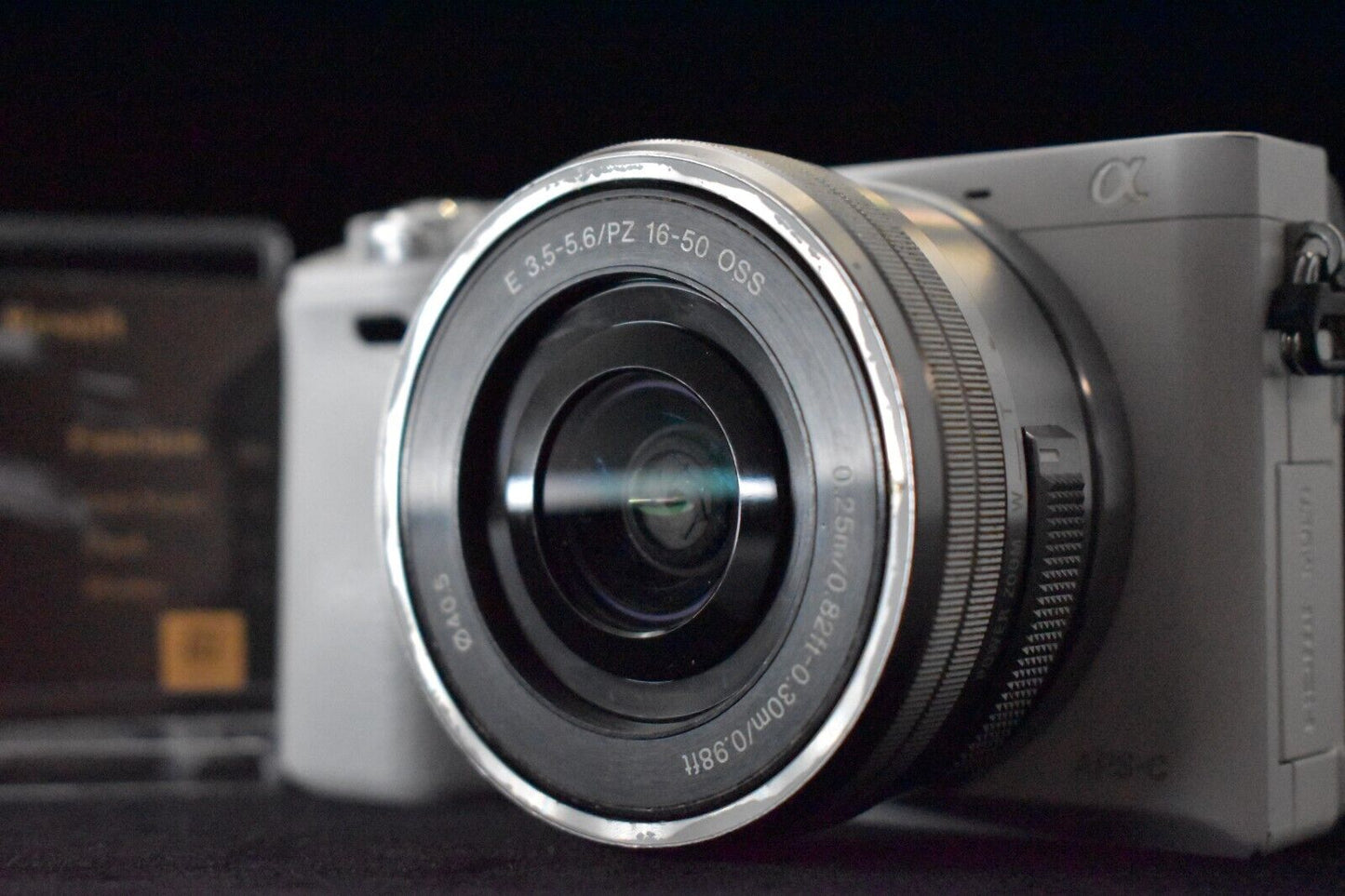 [1 Yr warranty] Sony alpha a6000 Digital Mirrorless Camera with Lens White 5798