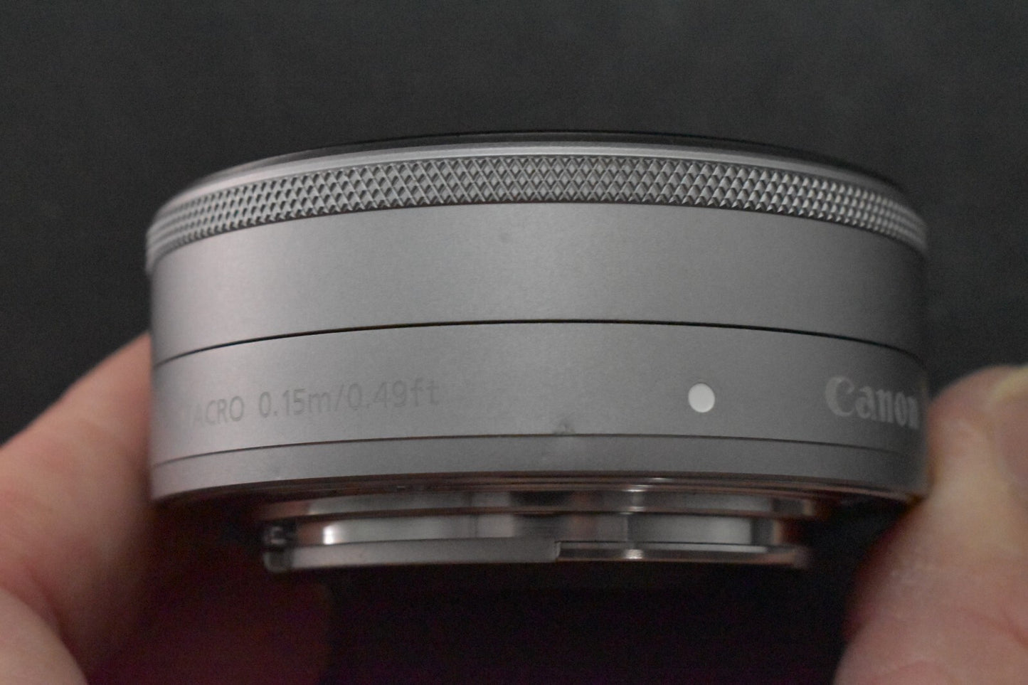 [1 Yr Warranty] Canon EF-M 22mm f/2 STM Lens for EOS M EF-M Mount Silver 6520