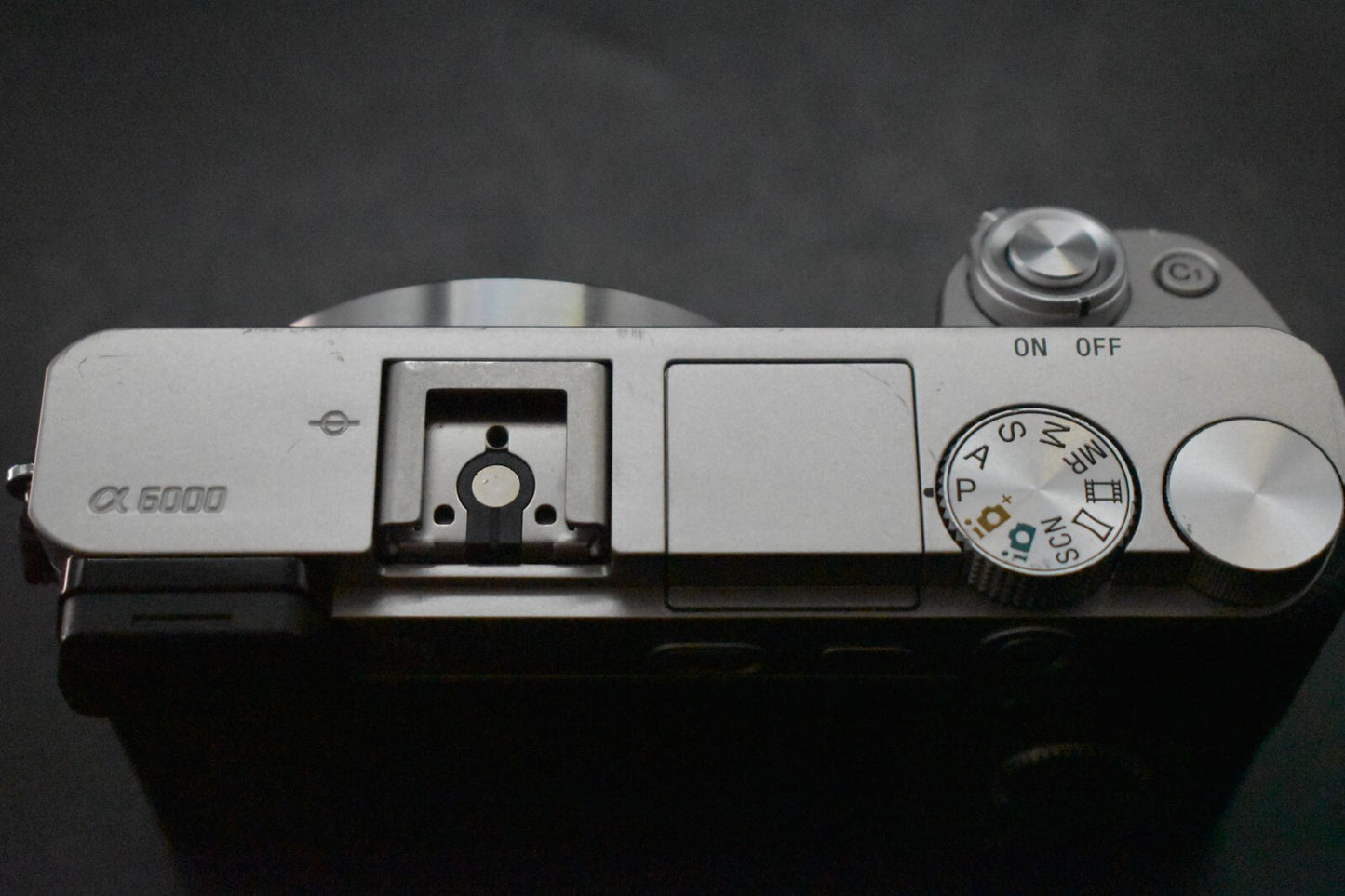 [1 Yr warranty] Sony a6000 Digital Mirrorless Camera with Lens Silver 6620
