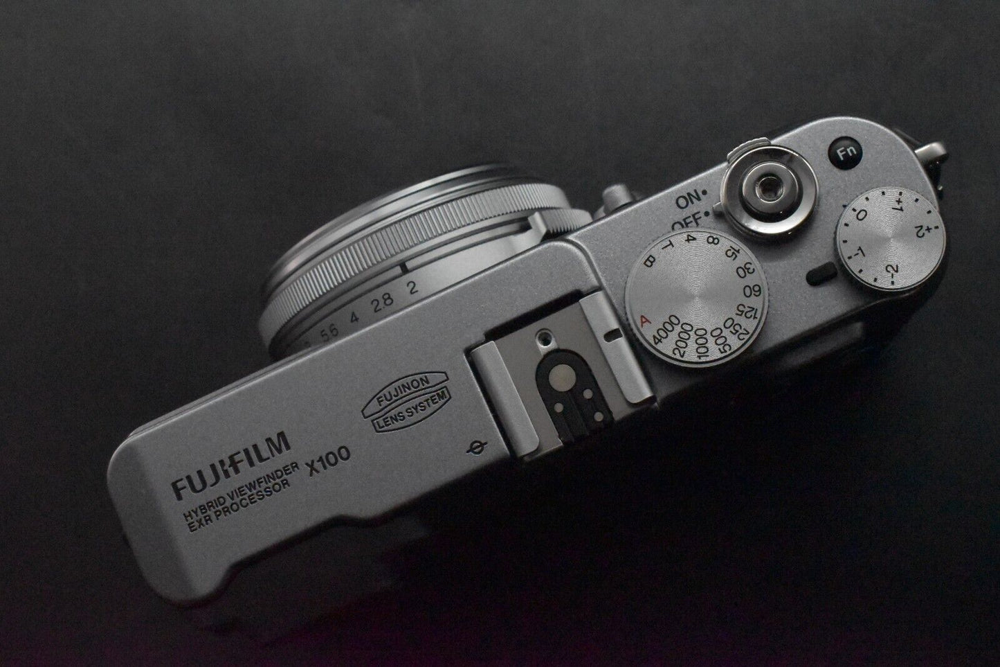Fujifilm FinePix X Series X100 12.3MP Silver Digital Camera JAPAN [MINT- ] 5273