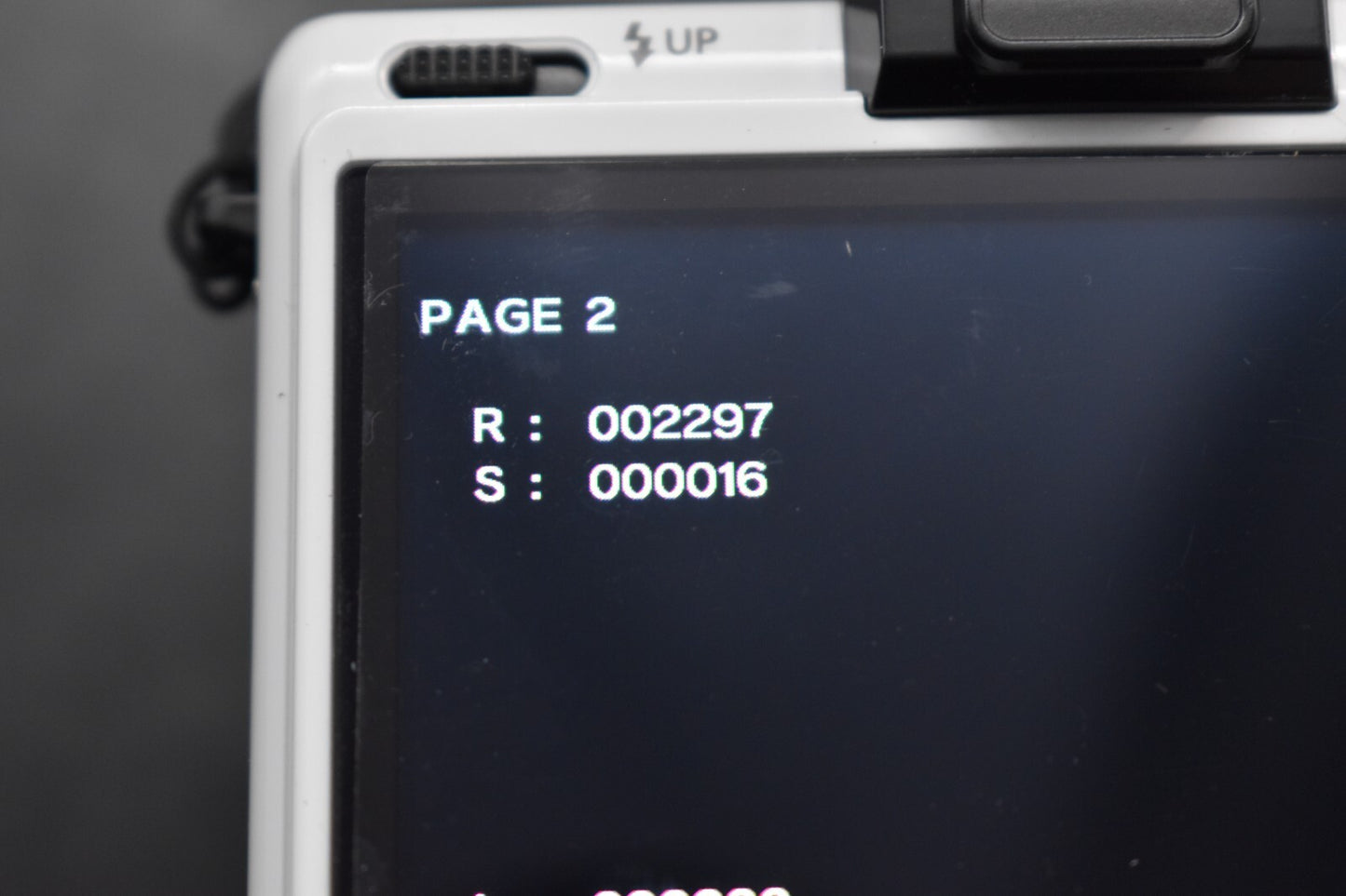 [1 Yr Warranty] Olympus XZ-1 Point and Shoot Digital Camera White 6156