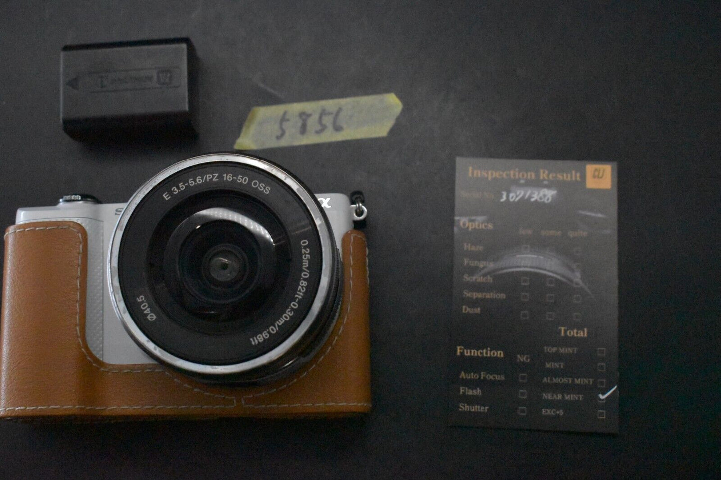 [1 Yr Warranty] Sony Alpha a5000 Mirrorless Digital Camera with Lens White 5856