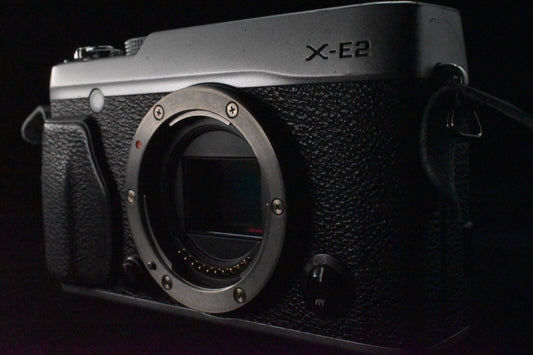 Fotocamera digitale mirrorless Fujifilm Fuji X-E2 argento usata [QUASI NUOVA]...