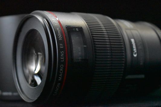 [1 Yr Warranty] Canon EF 100mm F/2.8L IS USM Macro Lens From Japan 6654