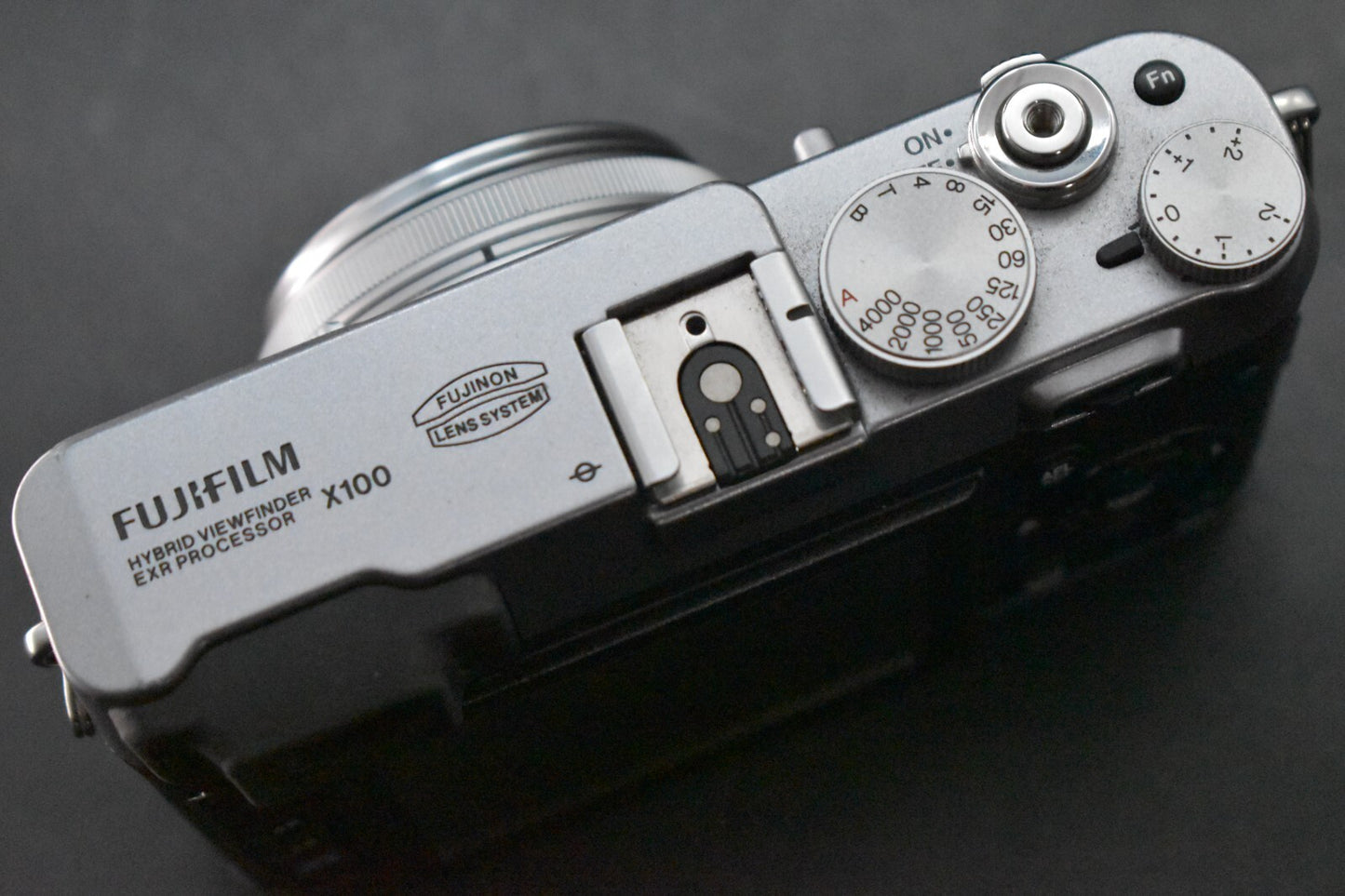 Fujifilm X100 FinePix X Series 12.3MP Silver Digital Camera JAPAN [MINT- ] 5766