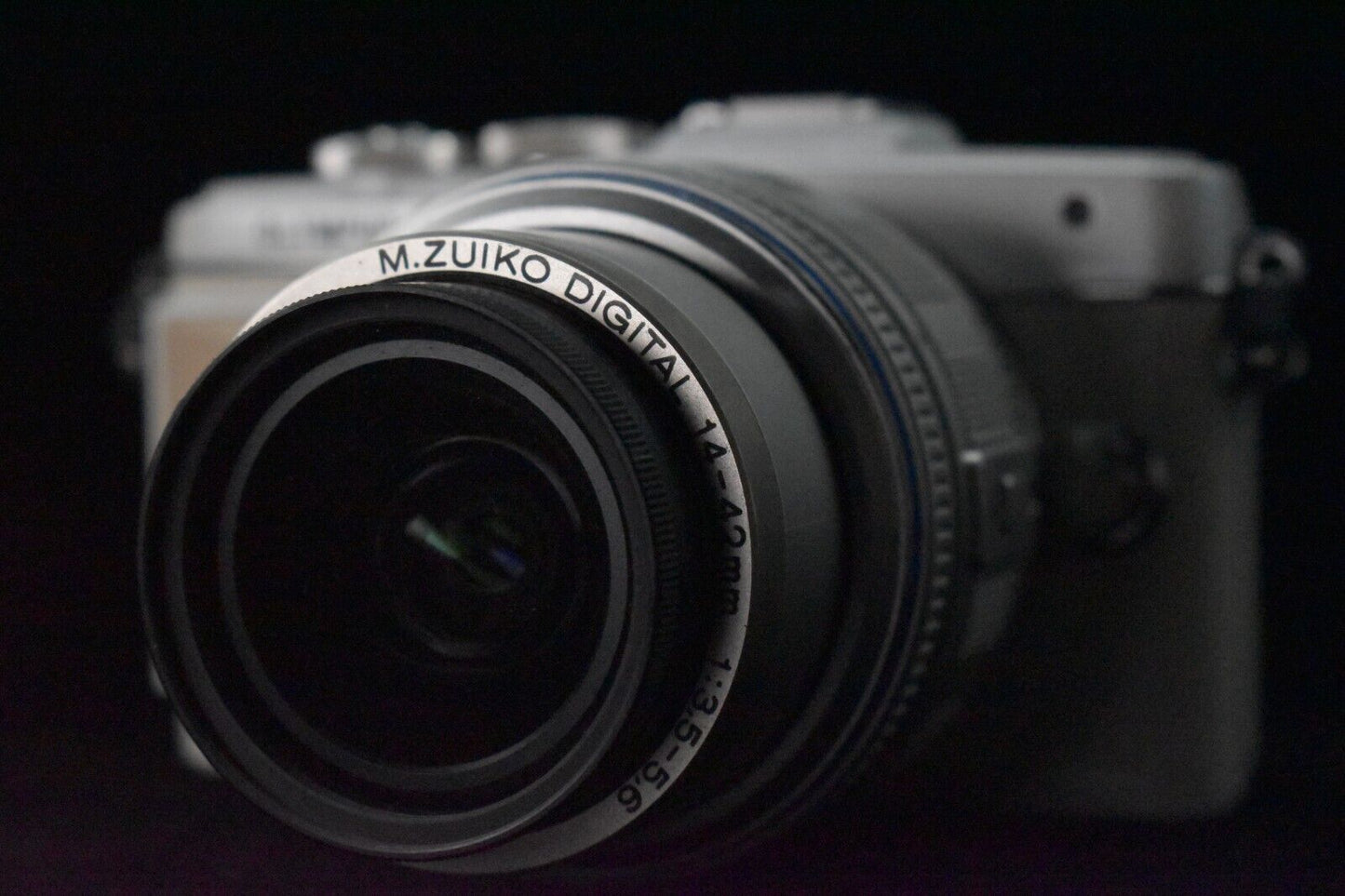 Olympus PEN E-PL7 Digital Camera White with 14-42mm Lens [NEAR MINT SC7701] 5208