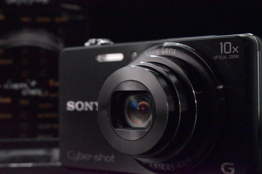 [1 Yr Warranty] SONY Cybershot DSC-WX200 Digital Camera 18.2MP Silver JAPAN 6501