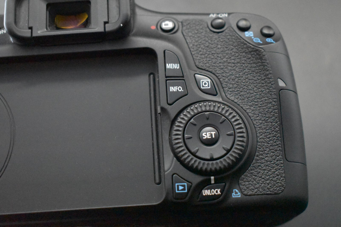 [1 Yr warranty] Canon EOS 60D 18.0MP DSLR Digital SLR Camera Pre-owned 6642
