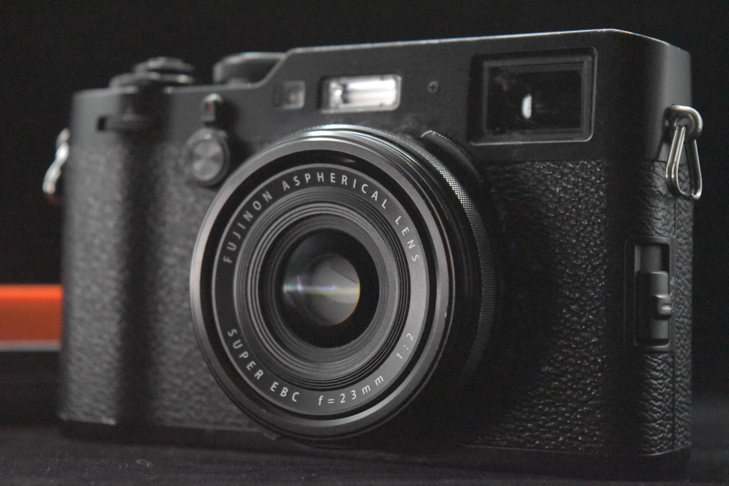 [1 Yr warranty] Fujifilm X100F 24.3MP Digital Camera Black From JAPAN 5424