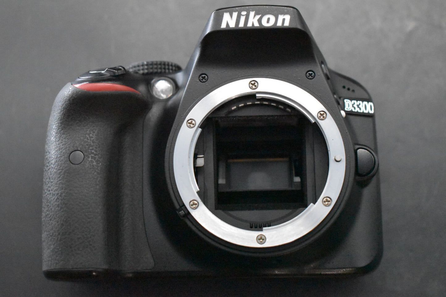[1 Yr Warranty] Nikon D3300 DSLR Digital Camera with Lens 6391