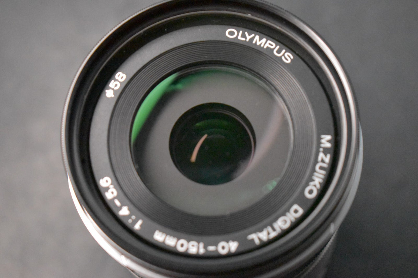 [1 Yr Warranty] Olympus Pen Lite E-PL6 16.0MP Body White with 2 Lenses 6140