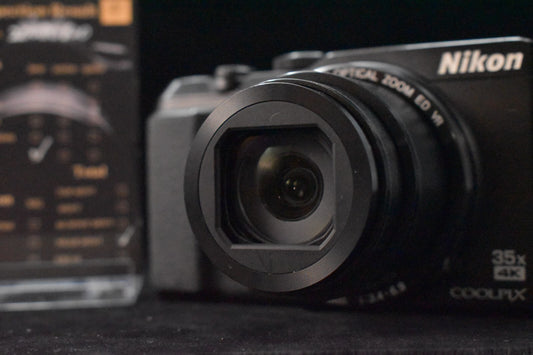 Nikon COOLPIX A900 20.3MP 35x Compact Digital Camera JAPAN [NEAR MINT] #5674