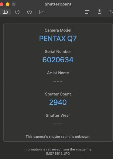[1 Yr Warranty] Pentax Q7 Black Digital Mirrorless camera with 5-15mm Lens 6418