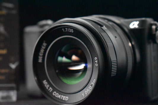 [1 Yr warranty] Sony Alpha a5100 Mirrorless Digital Camera with Lens Black 6777