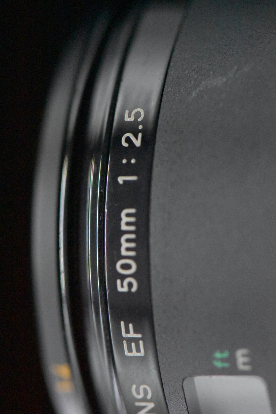 [1 Yr Warranty] Canon EF 50mm F2.5 COMPACT-MACRO AF MACRO Lens from Japan 6830