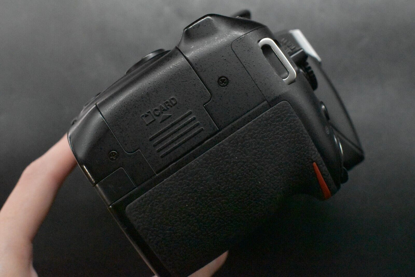 Appareil photo numérique 24,1 mégapixels Nikon D5200 boîtier noir avec 18-55 ...