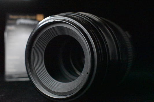 [1 Yr Warranty] Canon EF 100mm f/2.8 Macro Portrait Prime AF Lens 6393 6554