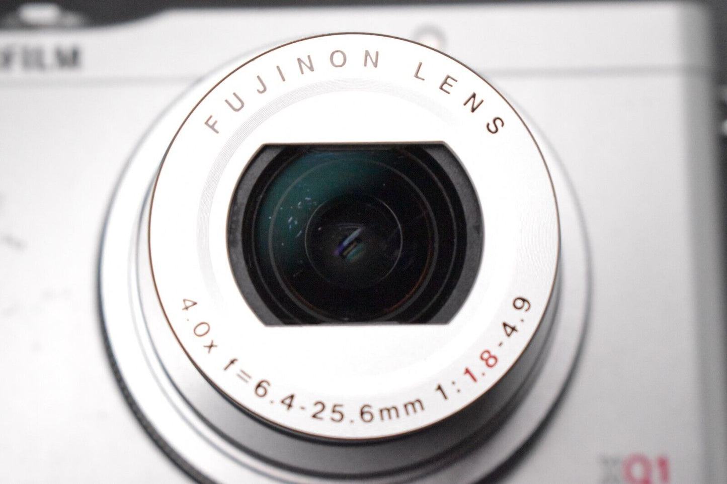Fujifilm XQ1 X Series Compact Digital Camera Point and Shoot Silver [MINT-] 5458
