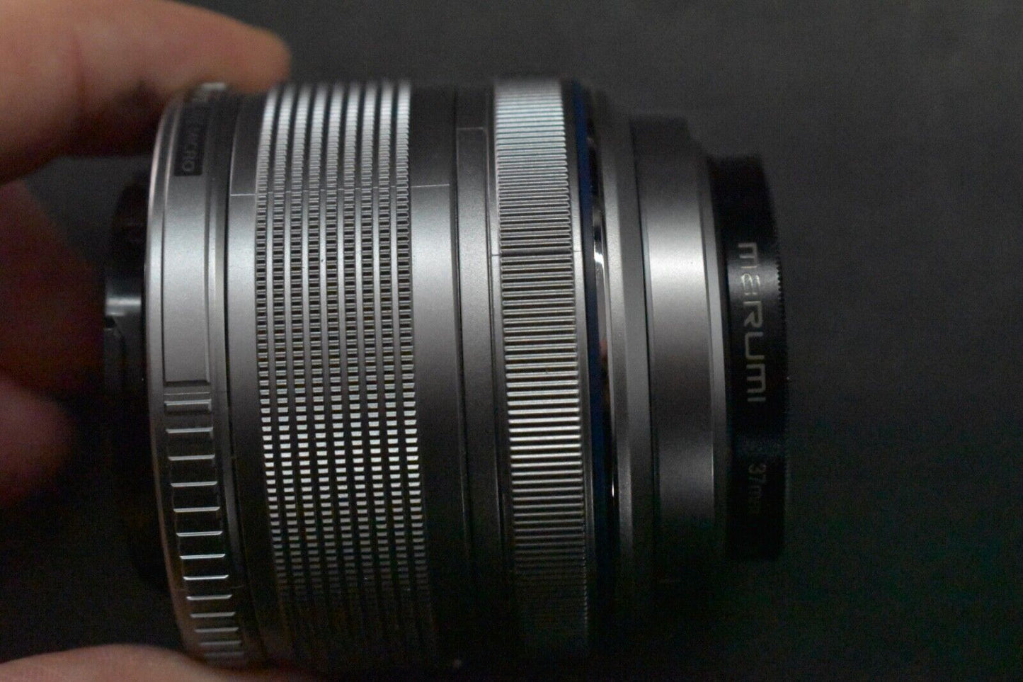 [1 Yr Warranty] Olympus Pen Lite E-PL6 16.0MP Body Silver with 2 Lenses 5833
