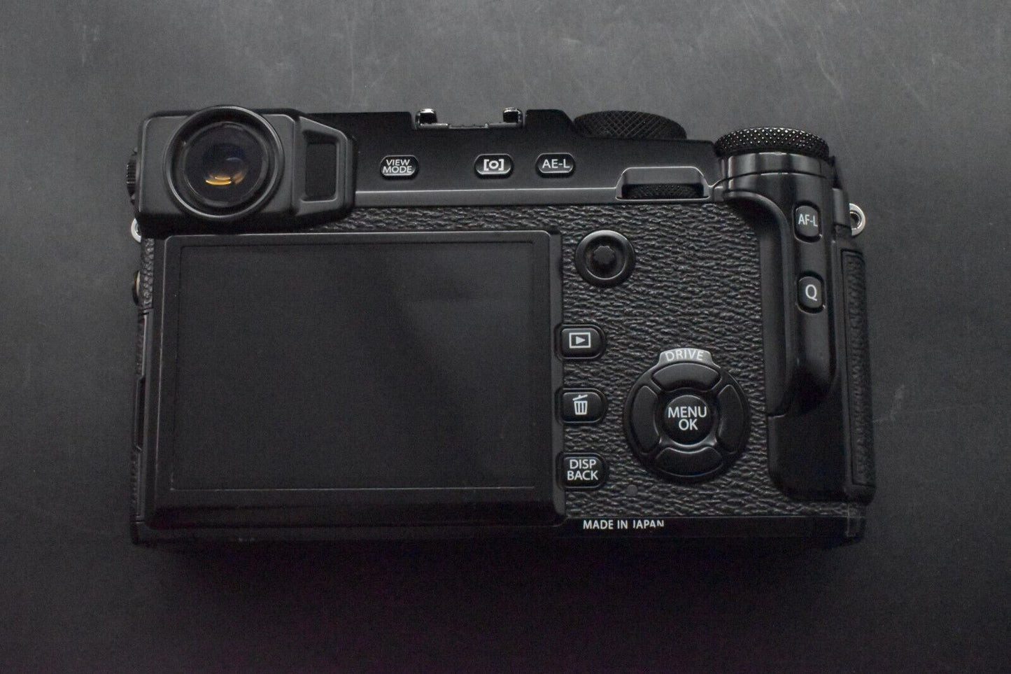 [1 Yr warranty] Fujifilm X-Pro2 Mirrorless Digital Professional Camera Body 5334