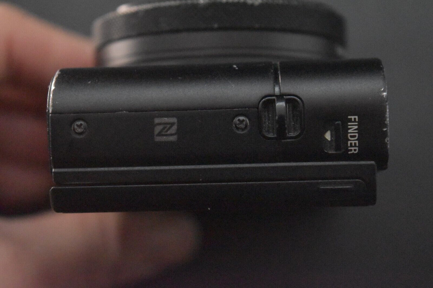 [1 anno di garanzia] Sony Cyber-Shot DSC-RX100 V M5 20.1MP 4K Digital...