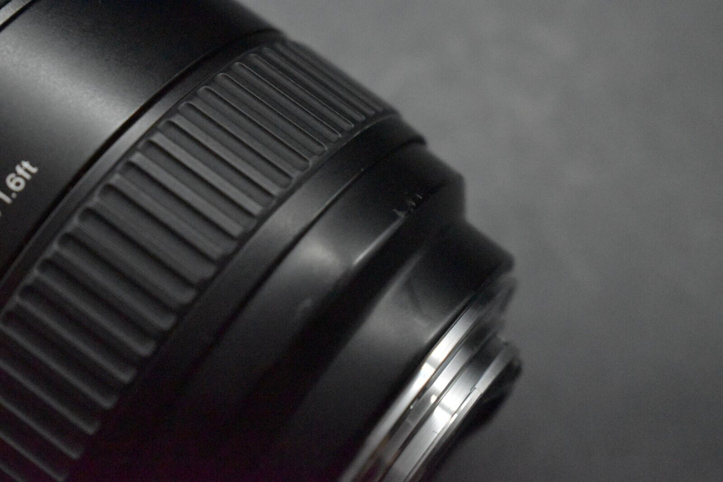 Canon EF 28-70mm f/2.8 L USM AF Lens For EOS EF Mount Used [MINT] 5491