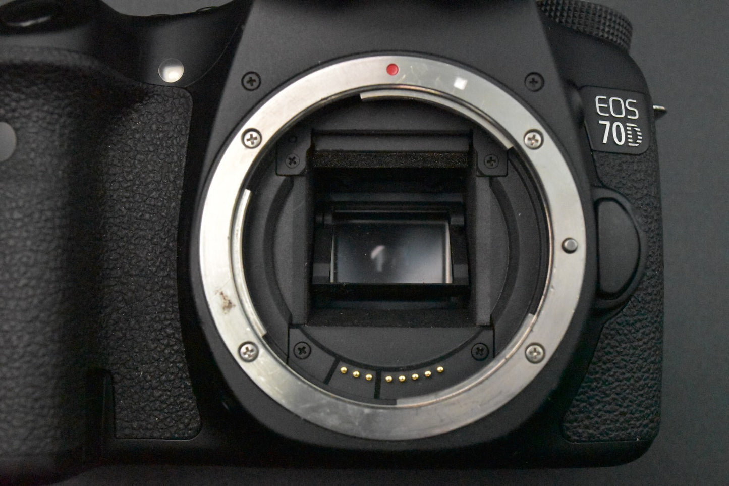 [1 Yr warranty] Canon EOS 70D DSLR Digital SLR Video Camera Body 6298