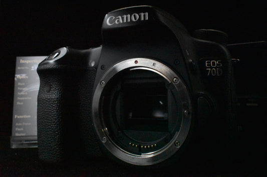 [1 Yr warranty] Canon EOS 70D DSLR Digital SLR Video Camera Body 6449