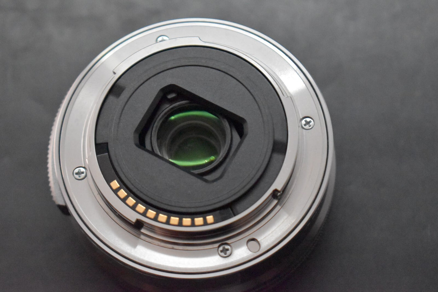 [1 Yr warranty] Sony Alpha a5000 Mirrorless Digital Camera with Lens Silver 6601