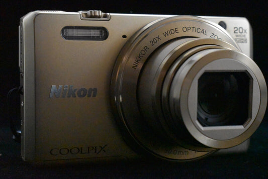 Nikon COOLPIX S7000 Gold 16.0MP 20x Compact Digital Camera JAPAN [MINT-] 5094