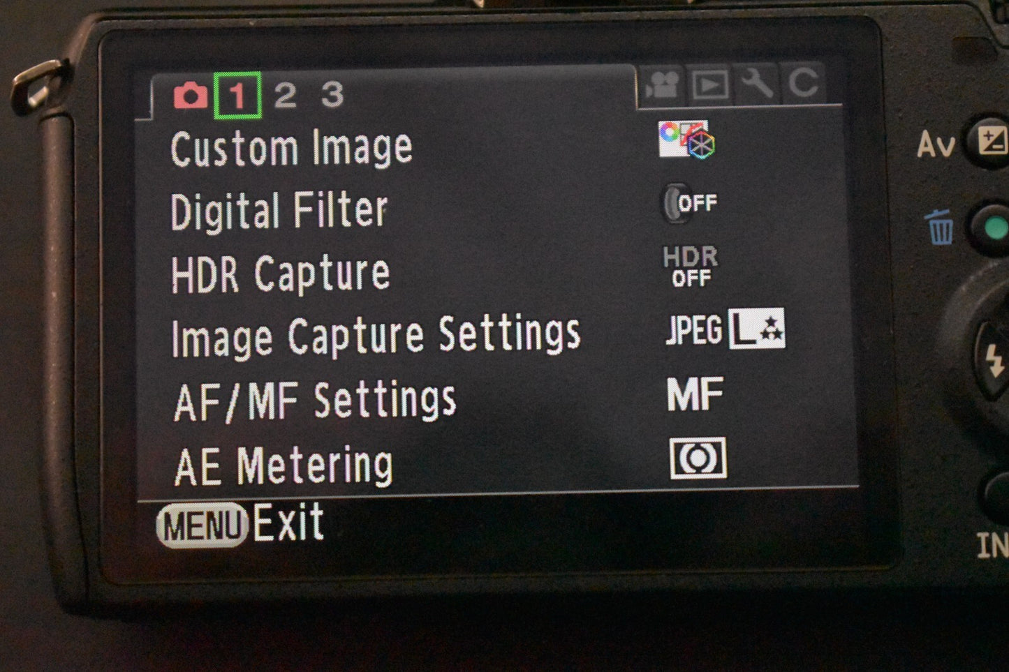 [1 Yr Warranty] Pentax Q7 Black Digital Mirrorless camera with 5-15mm Lens 6418