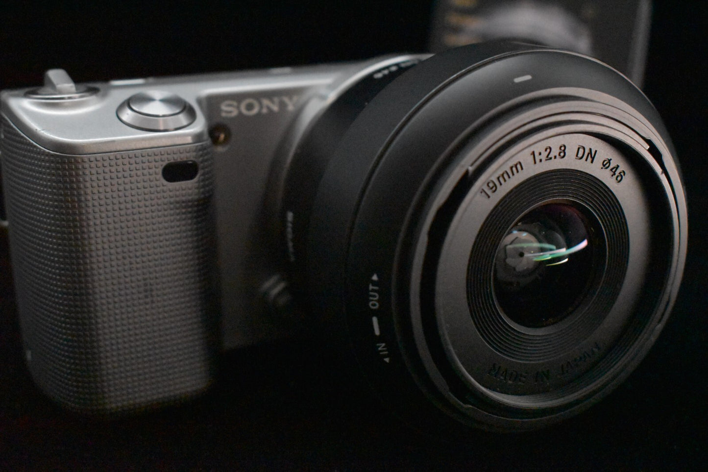 [1 Yr warranty] Sony Alpha NEX 5 Mirrorless Camera Bundle with 2 Kit Lens 4913