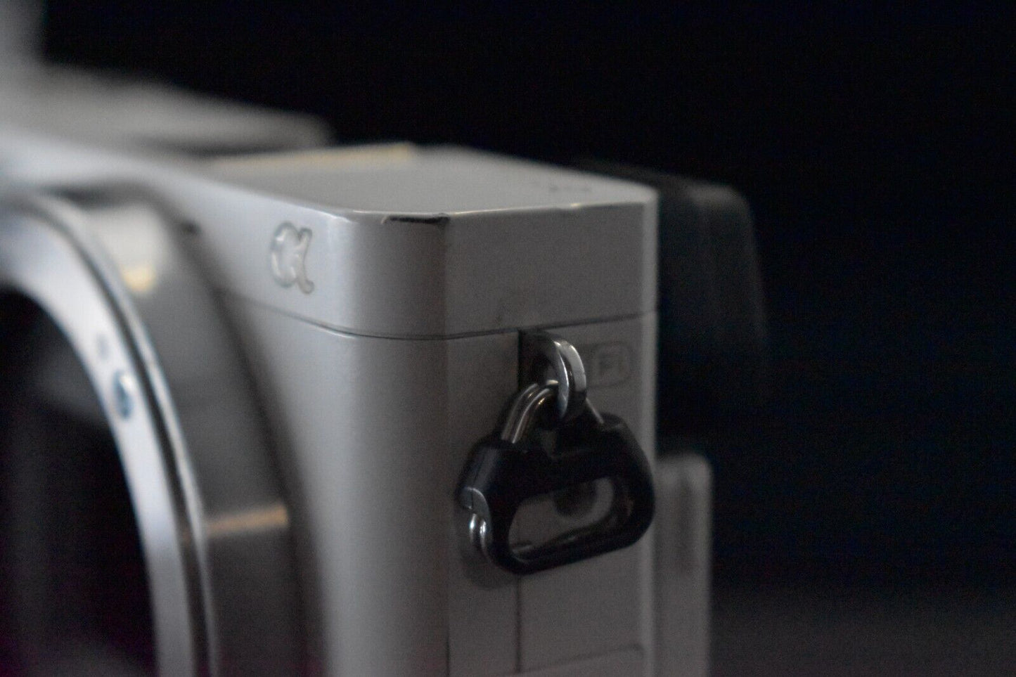 [1 Yr warranty] Sony alpha a6000 Digital Mirrorless Camera with Lens White 5798