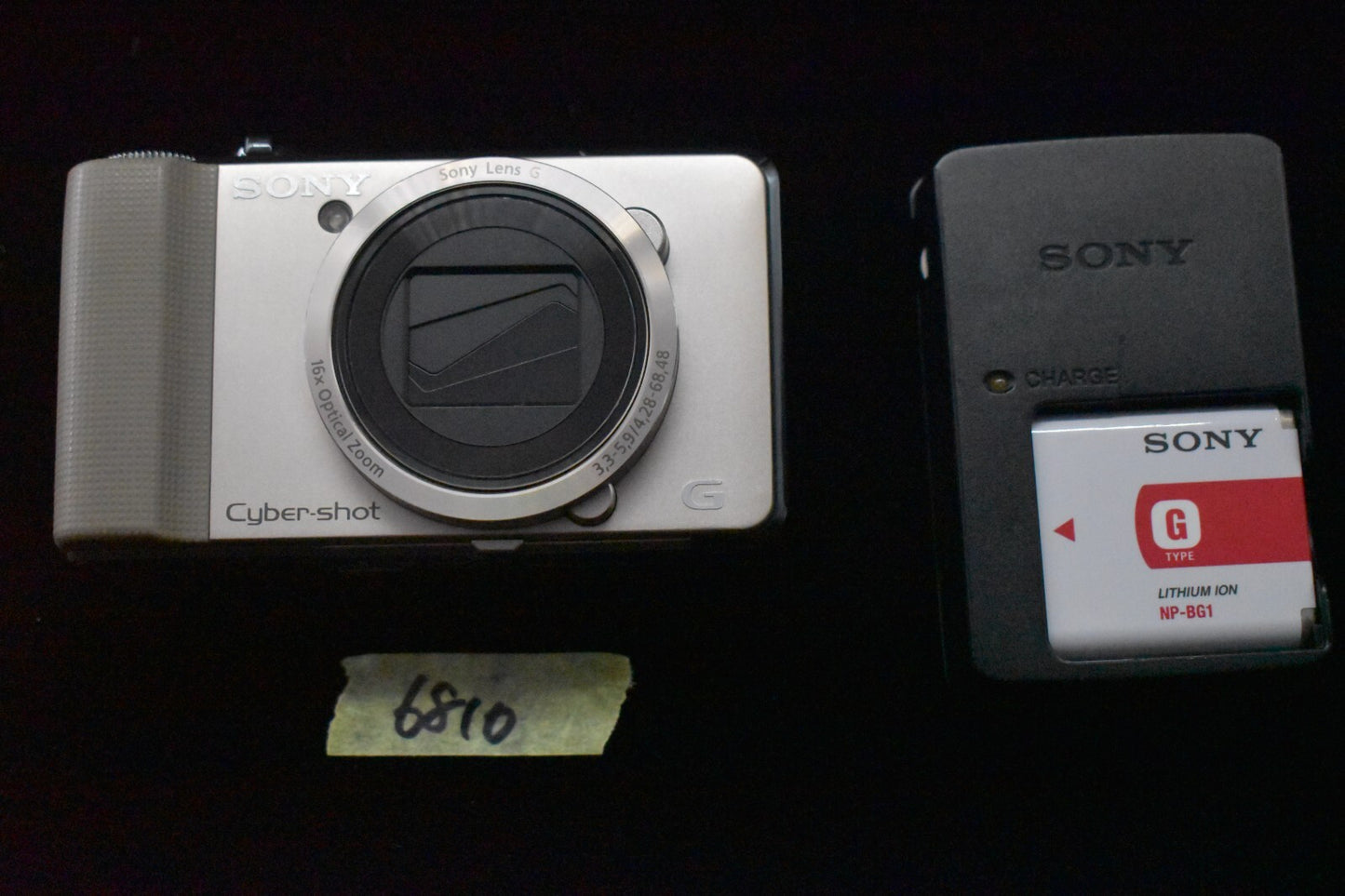 [1 Yr Warranty] Sony Cyber-shot DSC-HX9V Gold Digital Camera From Japan 6810