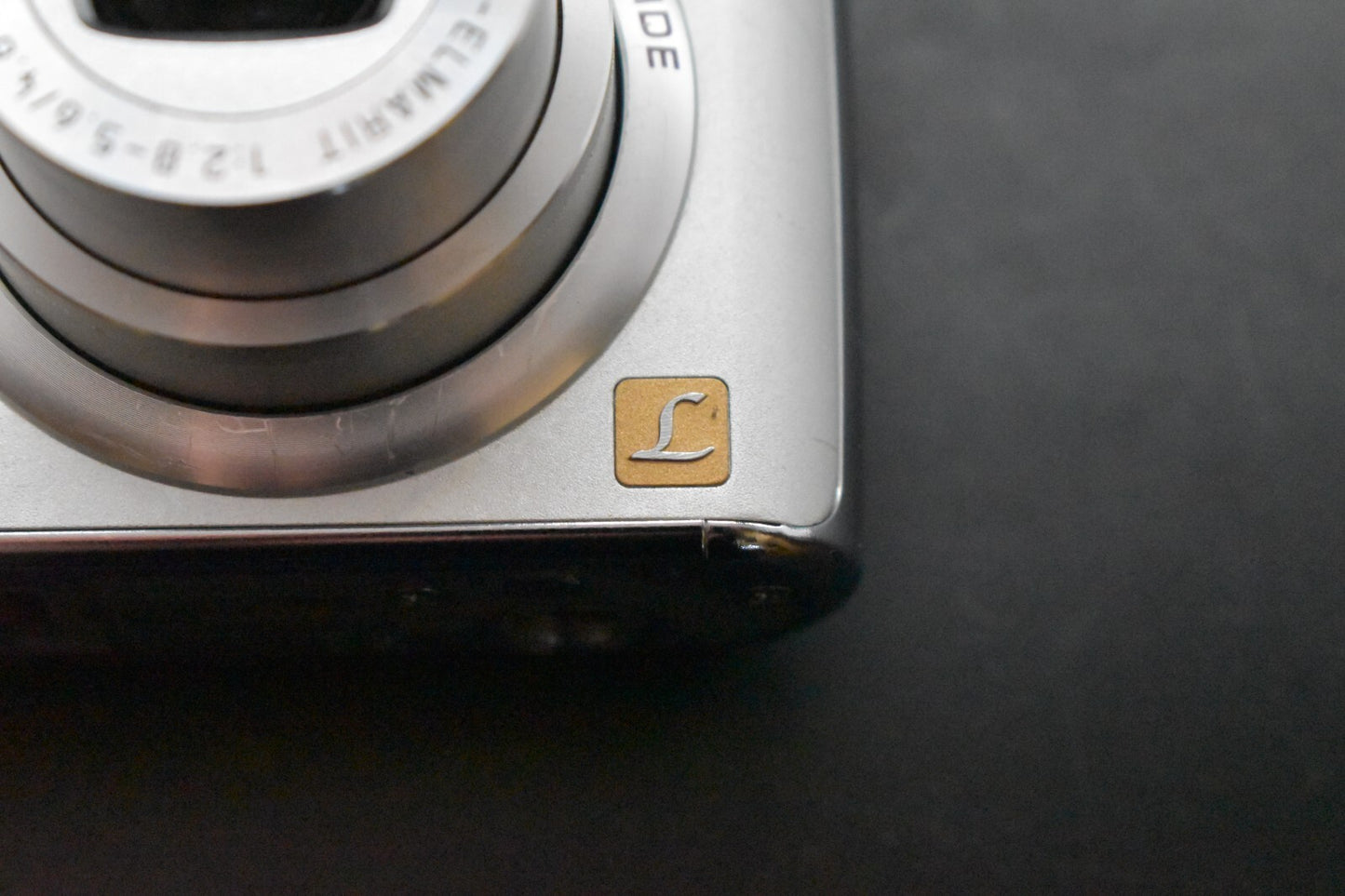[1 Yr Warranty] Panasonic Lumix DMC-FX07 Compact Digital Camera Silver 6408
