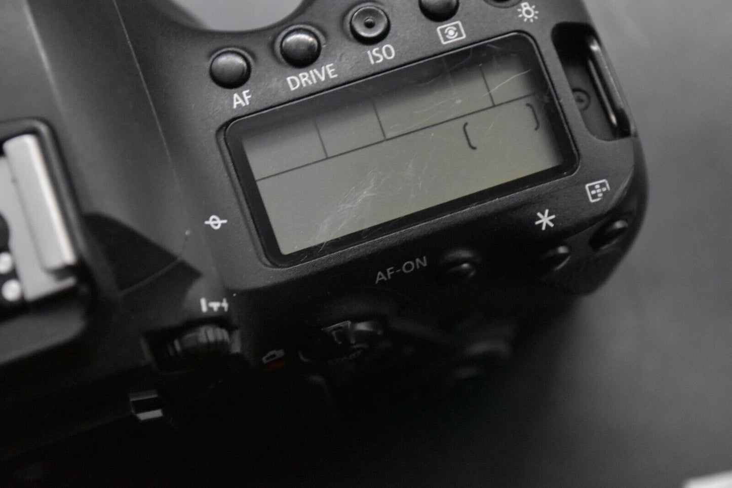 [1 Yr warranty] Canon EOS 6D Mark 2 II  Digital Camera Used Body Only 4524