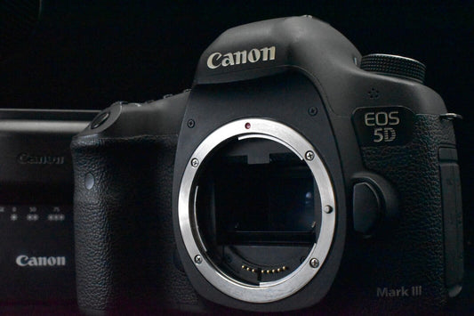Canon EOS 5D Mark III Digital Full Frame Camera DSLR Body [MINT- SC61200] 5280