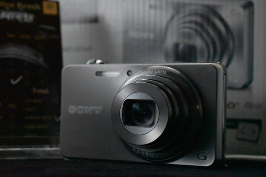 [1 Yr Warranty] SONY Cybershot DSC-WX200 Digital Camera 18.2MP Silver JAPAN 6262