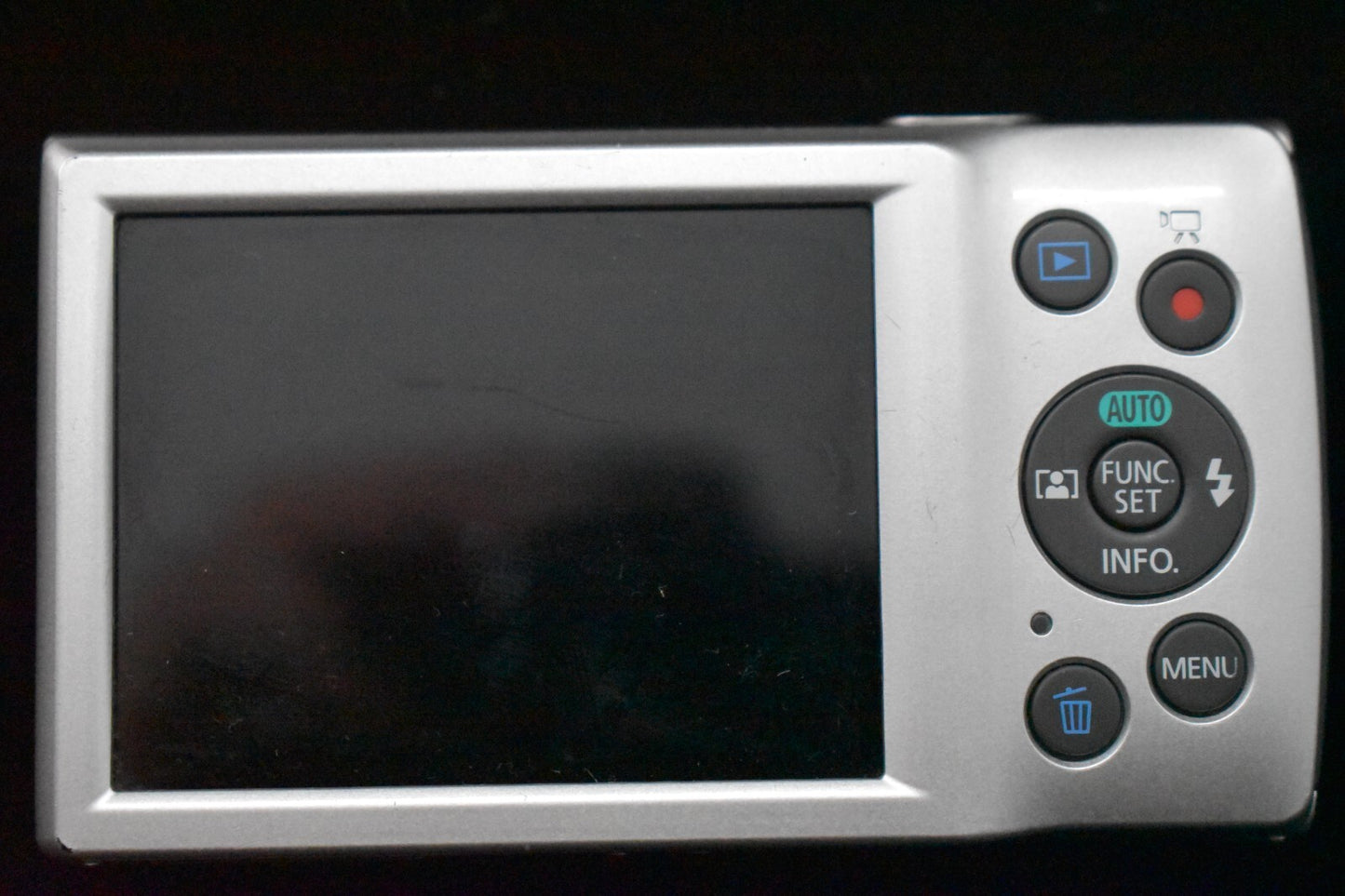 [1 Yr Warranty] Canon IXY 180 ELPH 180 IXUS 175 Digital Camera Silver 6300
