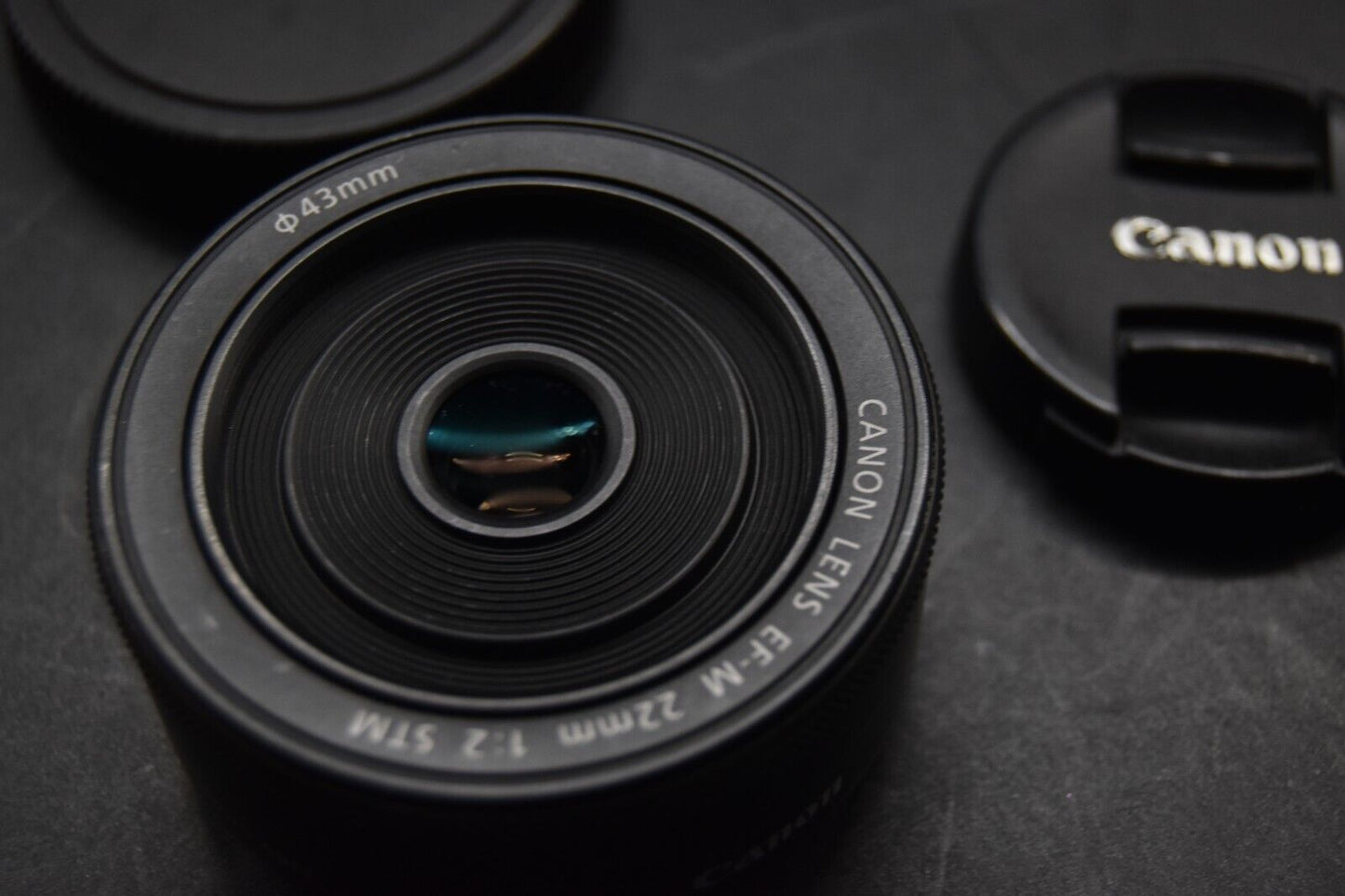 Canon EF-M 22mm f/2 STM Lens for EOS M EF-M Mount Black [MINT] 4922