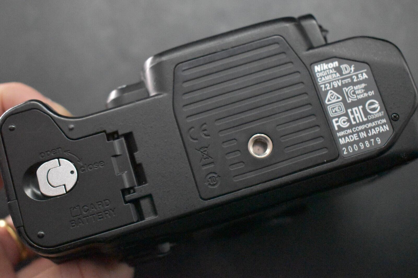 [1 Yr warranty] Nikon Df DSLR Digital Camera Black Body JAPAN 5440