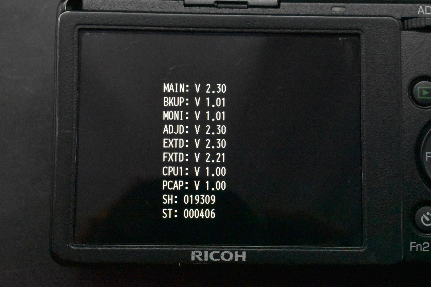 Appareil photo noir RICOH GR DIGITAL IV 10,4 MP du JAPON [NEAR MINT SC 19309]...