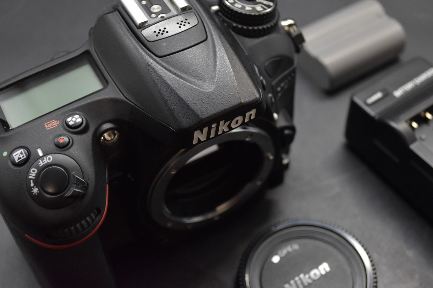 Nikon D7200 24.2MP Digital SLR Camera Body From JAPAN [ALMOST MINT SC 31%] #3607