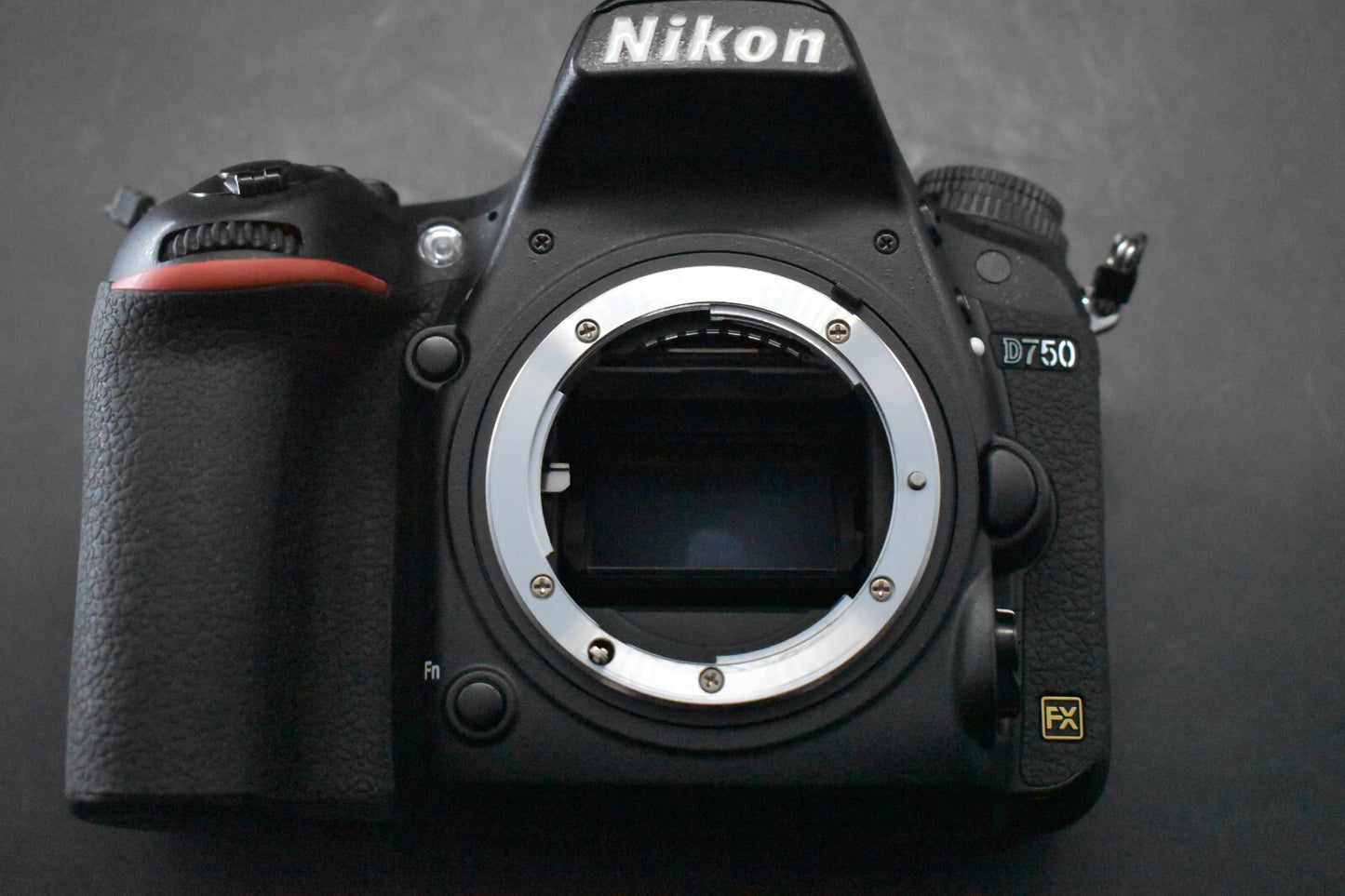 [1 Yr Warranty] Nikon D750 24.3MP DSLR Digital SLR Camera Body 6358