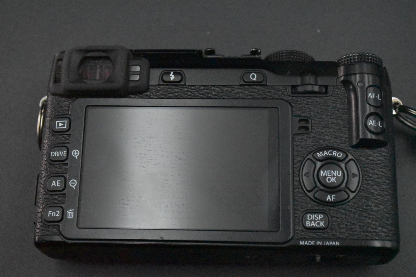 [1 Yr warranty] Fujifilm Fuji X-E2 16.3MP Mirrorless Digital Camera Black 6049