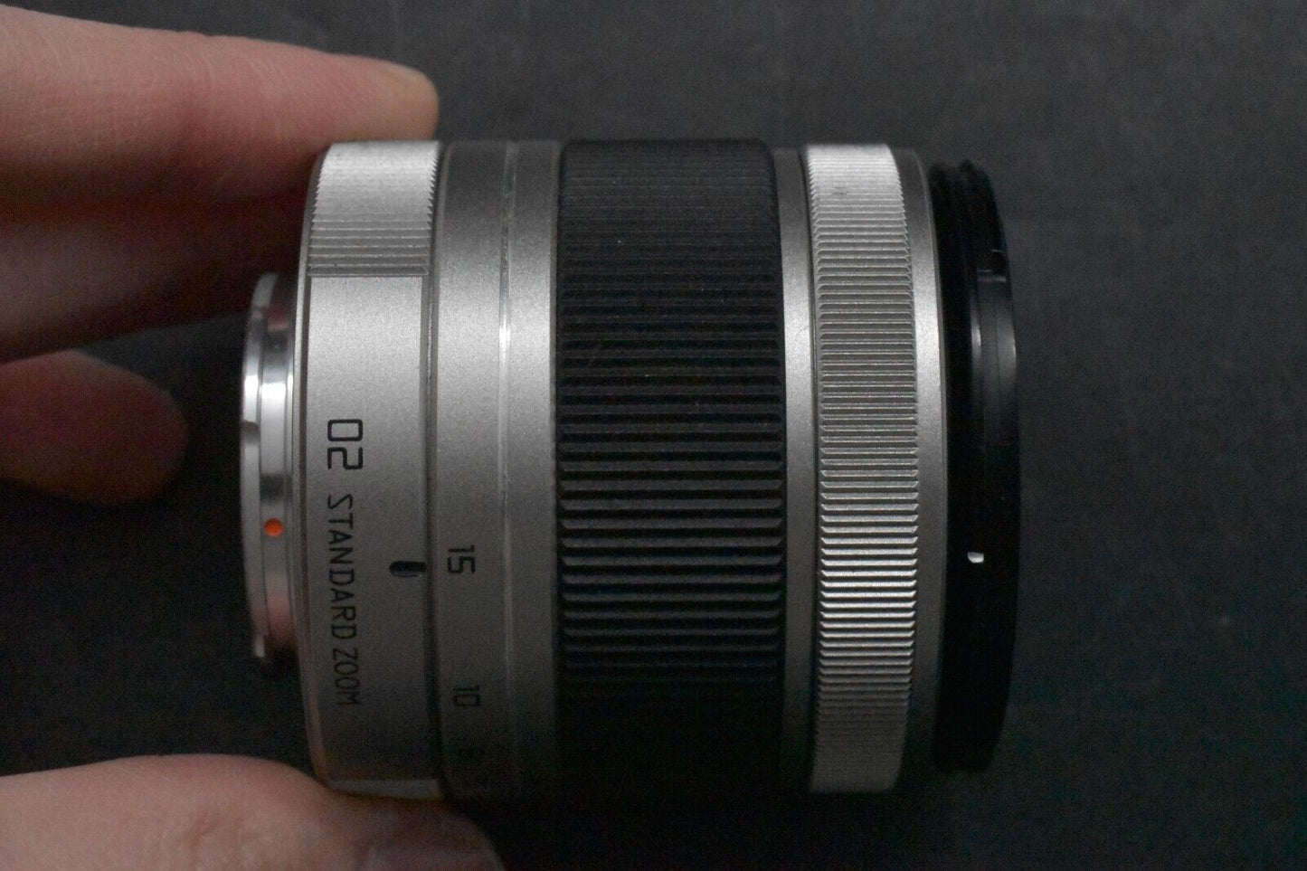Pentax Q7 Silver Digital Mirrorless camera with 5-15mm Lens [N MINT SC 990] 5316