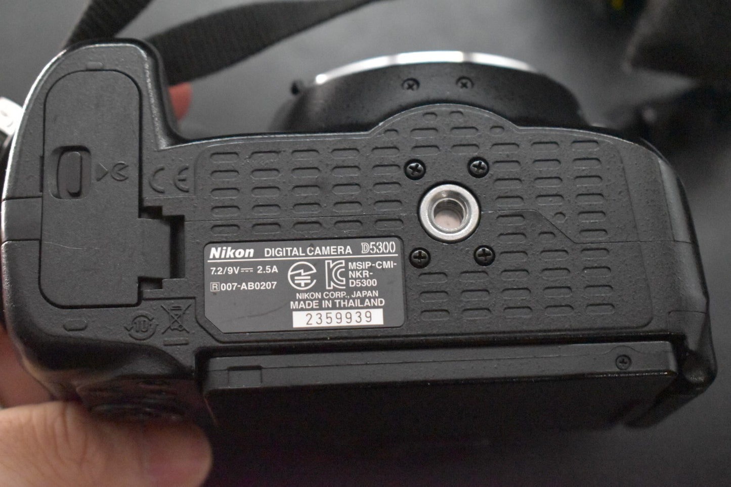 [1 Yr warranty] Nikon D5300 24.2 MP DSLR Digital Video Camera with Lens 6171