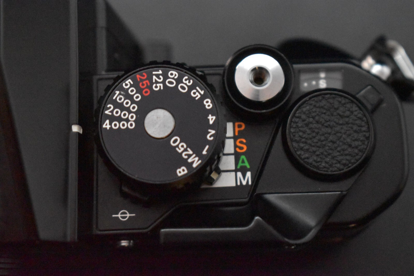 [1 Yr Warranty] Nikon FA Black 35mm SLR Film Camera Body From JAPAN 6113